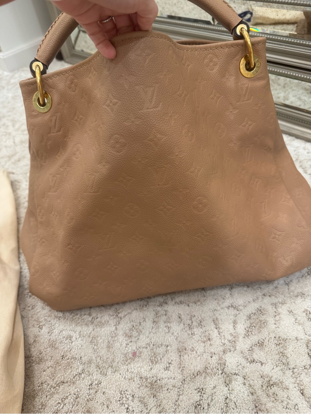 Louis Vuitton Monogram-Empriente Artsy MM in Papyrus - Picture 4 of 16